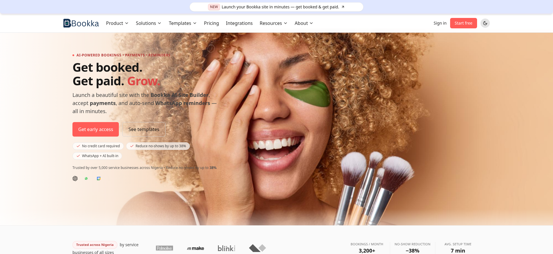 Bookka light homepage hero for bookings, payments, and reminders